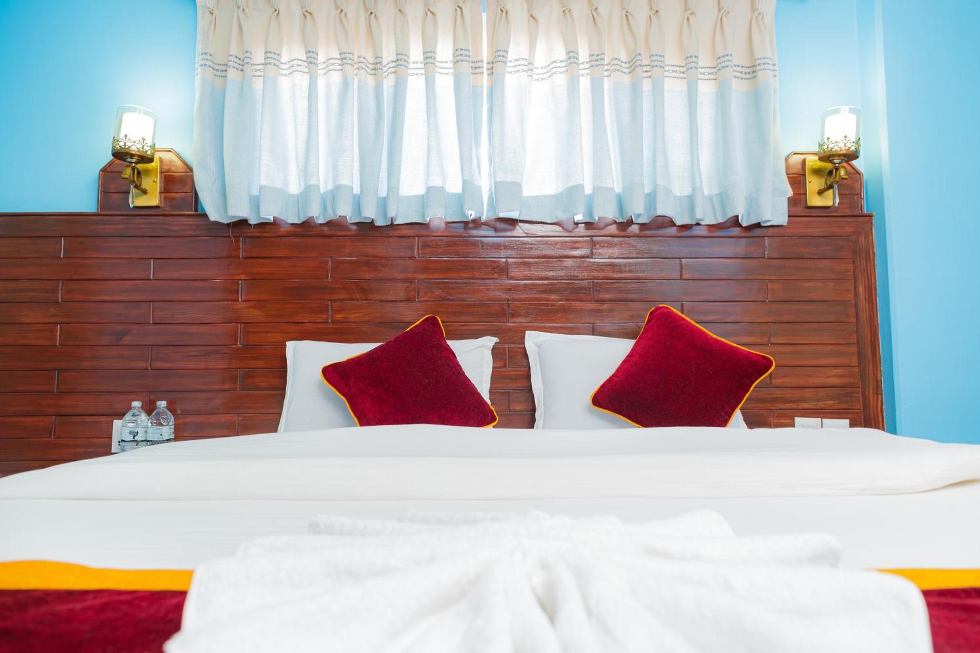 Hotel The Billabong Garden 포카라 외부 사진